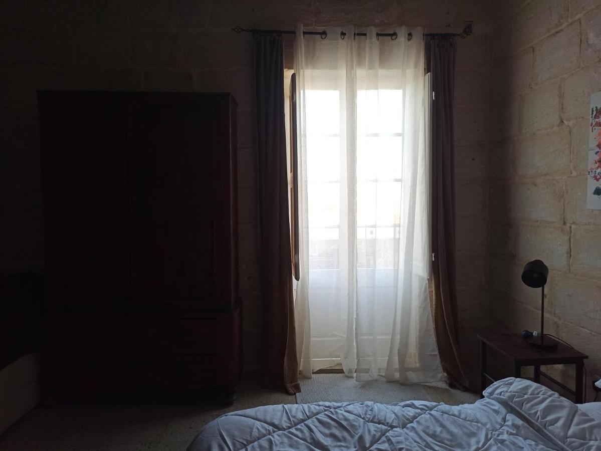 Beautiful Studio Apartment In Qormi Malta Экстерьер фото