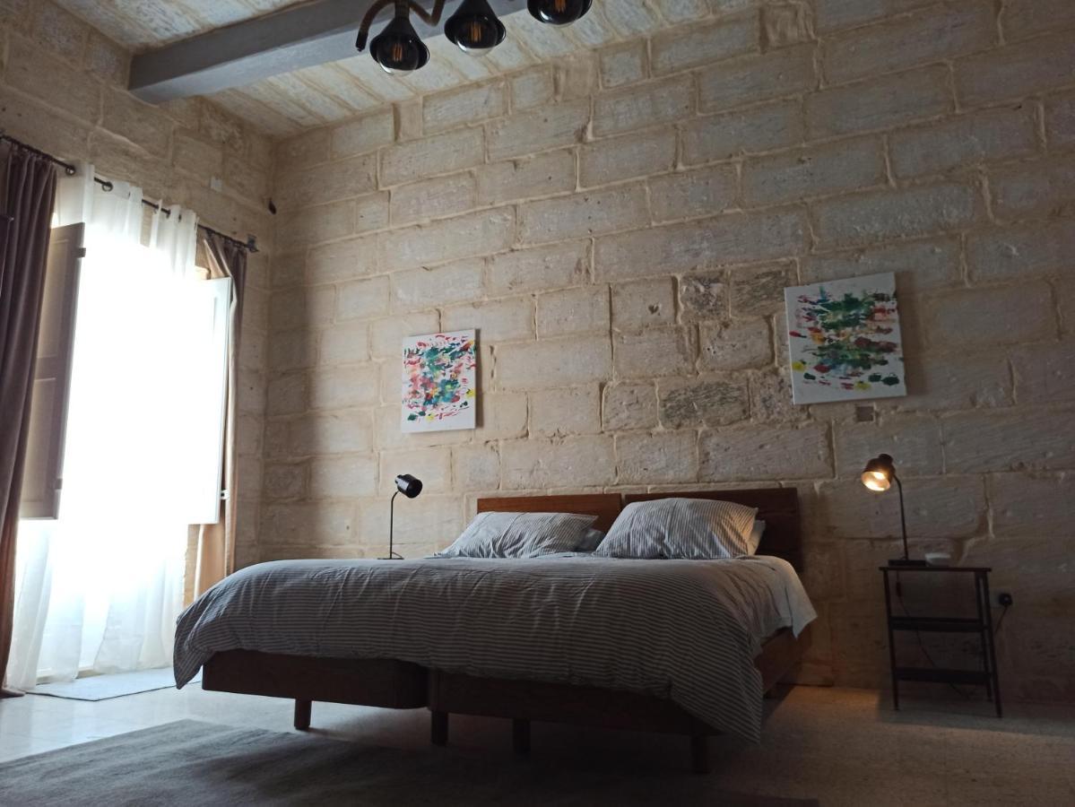 Beautiful Studio Apartment In Qormi Malta Экстерьер фото